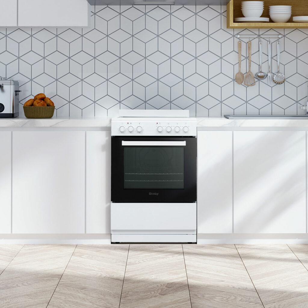 Danby DER24V1W Danby 24" Wide Electric Range In White