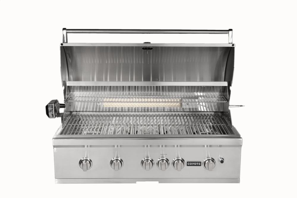 Coyote CS42LP 42" S-Series Grill